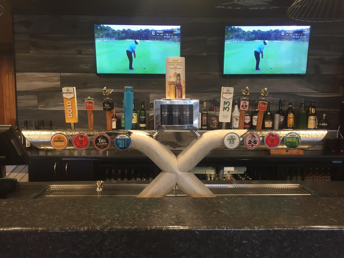 The Cobb Hotel 파머스턴노스 외부 사진