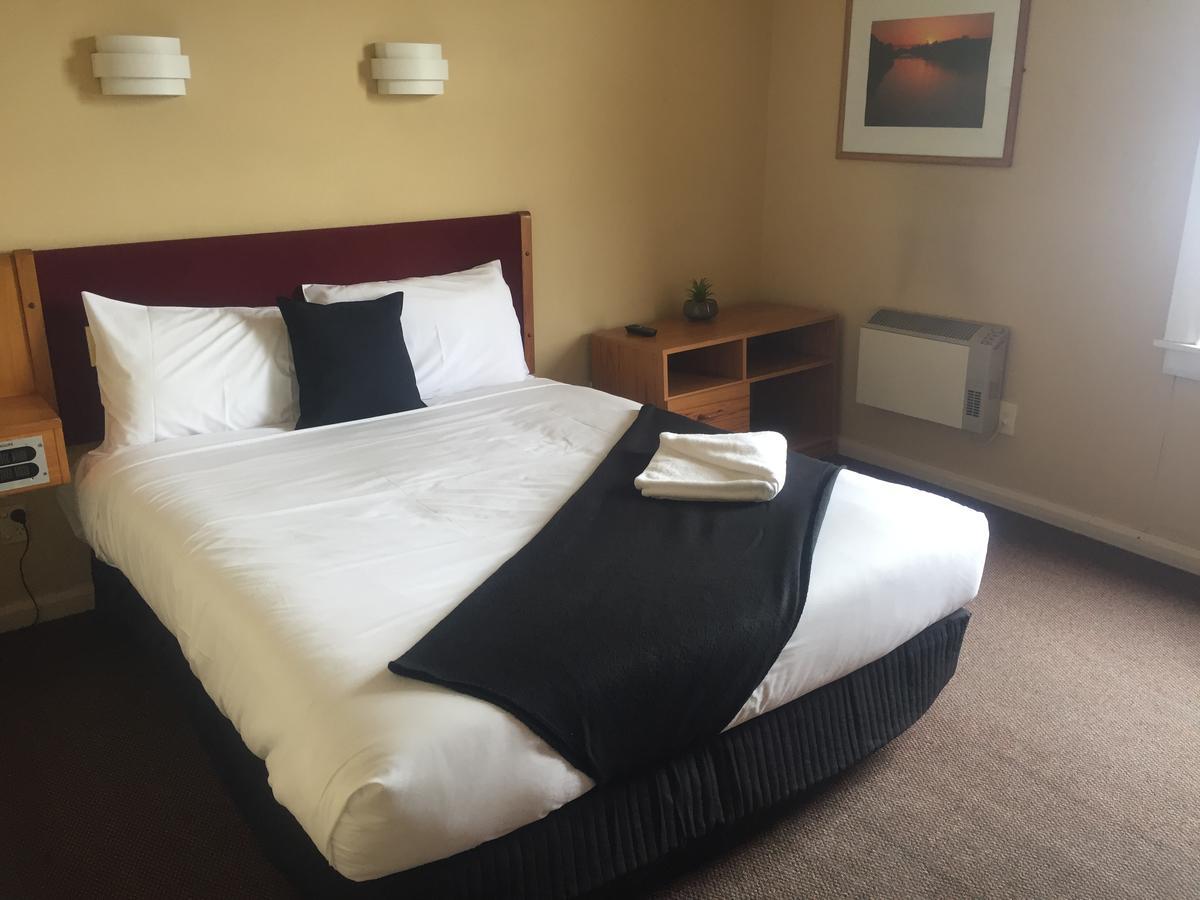 The Cobb Hotel 파머스턴노스 외부 사진