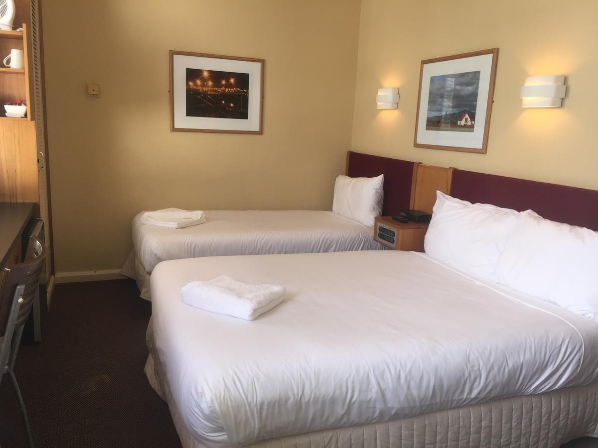 The Cobb Hotel 파머스턴노스 외부 사진